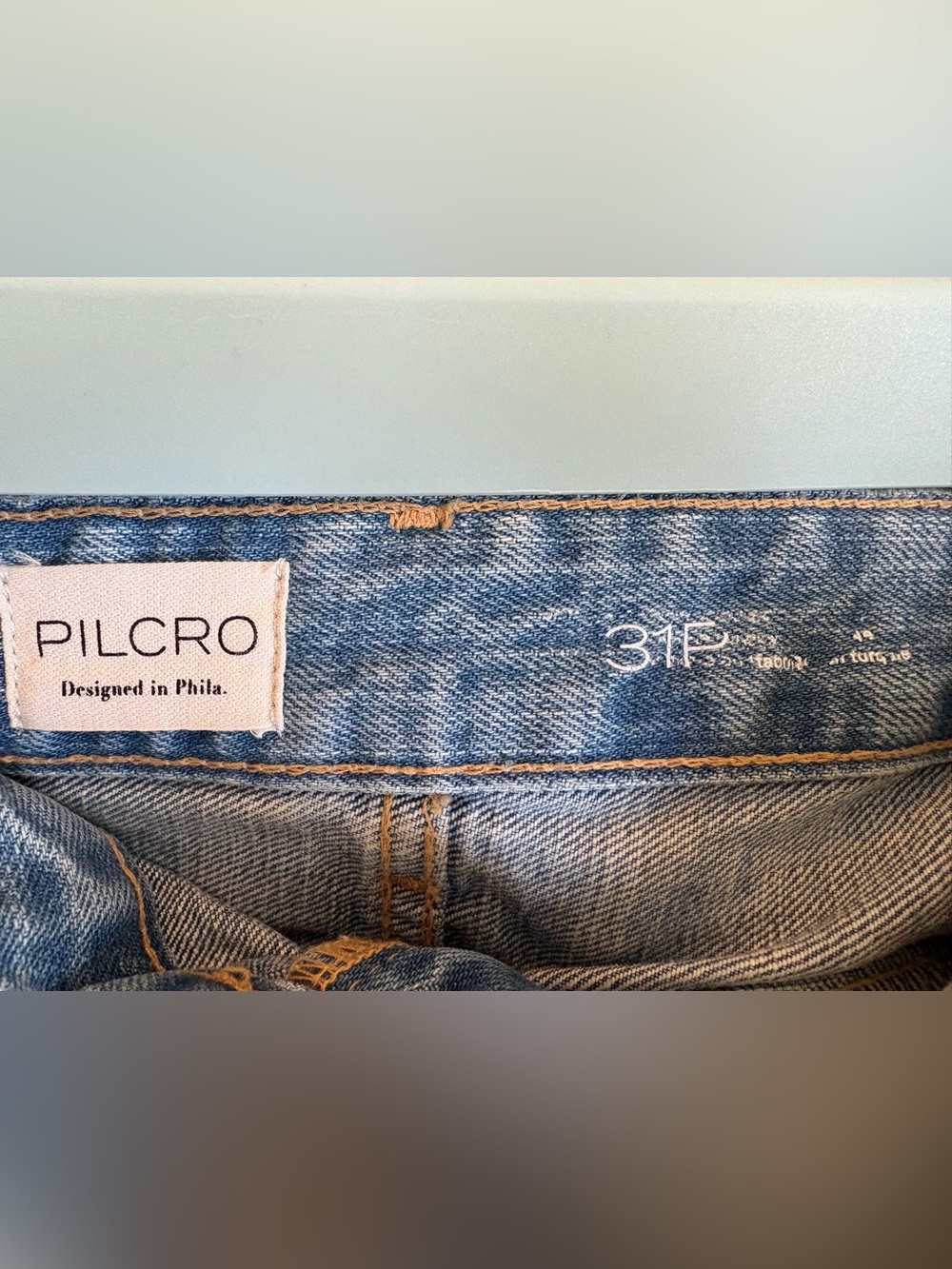 Pilcro Anthropologie Celeste Mid-Rise relaxed Boyfriend Jeans 31P - Picture 6 of 6